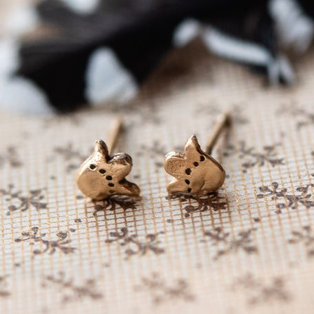 Foundlings Earrings: Opal (Flower)