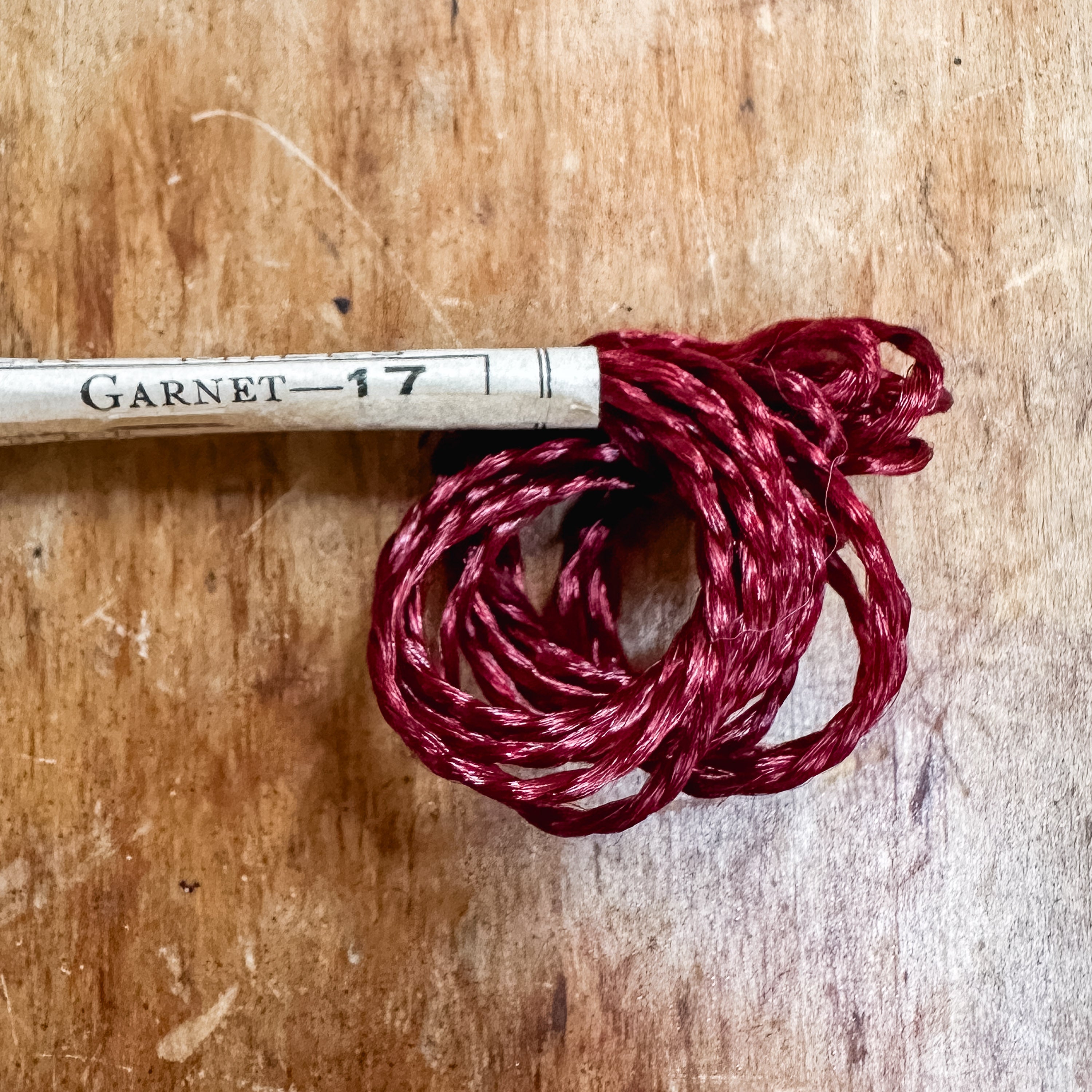 /color-garnet