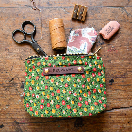 Saver Pouch with 1960s Cotton: Katerina