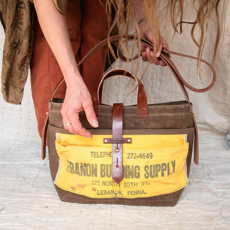 Standard Tote with Mid-Century Hardware Store Apron: Lebanon