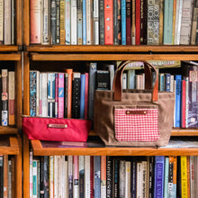 Pipit Tote with 1980s Vintage Textile: Leidi