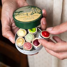 Color Palette No. 2 Tin with 7 Beam Paints