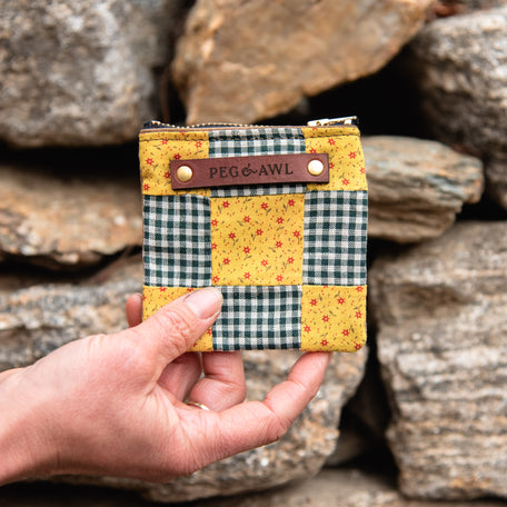 Custom Pouch with Antique Quilt Block: Noelle