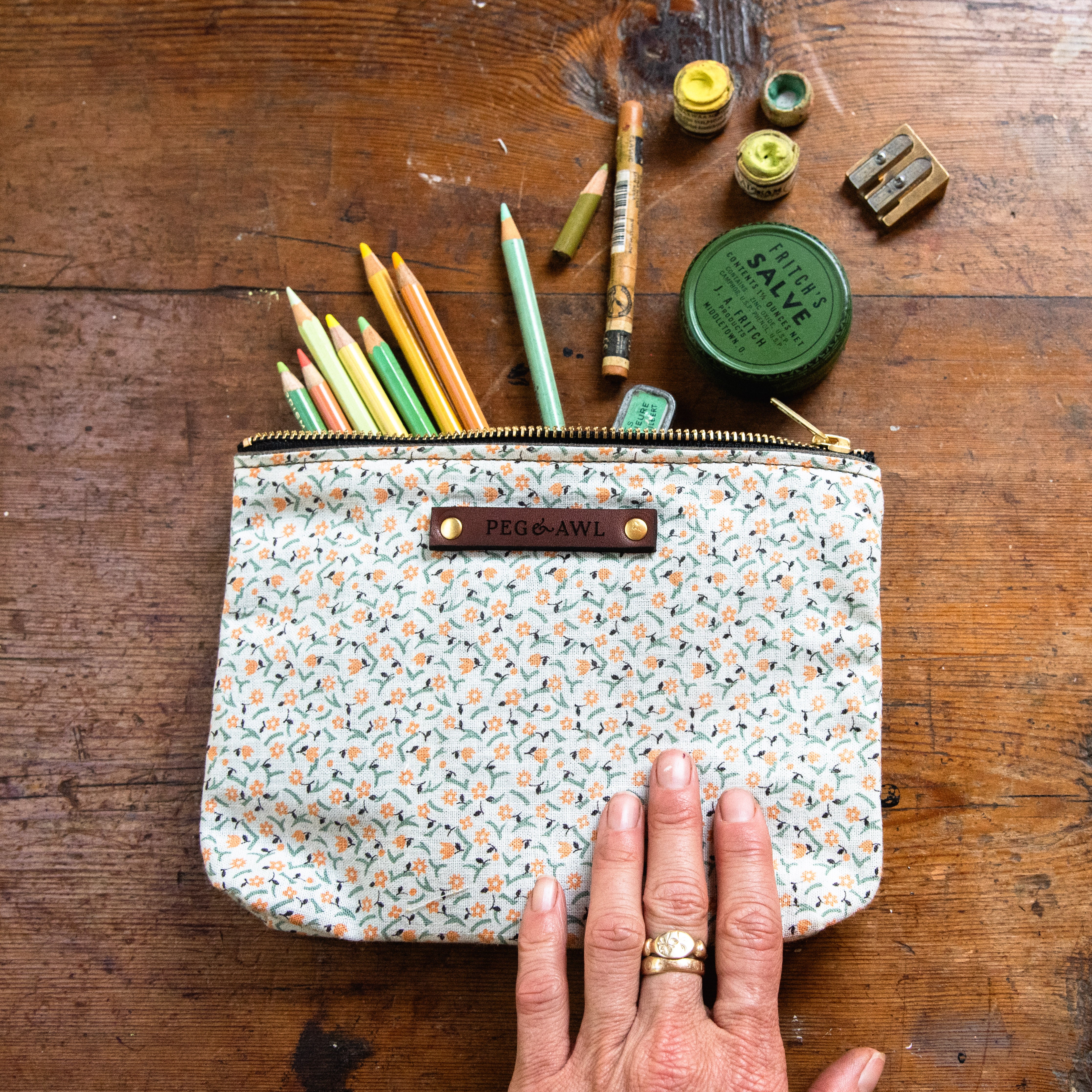 Keeper Pouch with Vintage Feedsack: Parsley