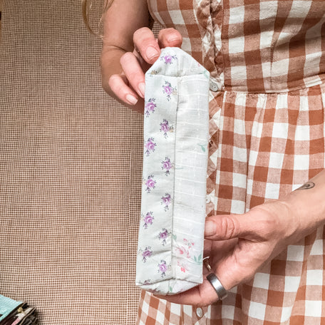 Essentials Pouch with 40s-50s Girls Dress: Priya / Arjun