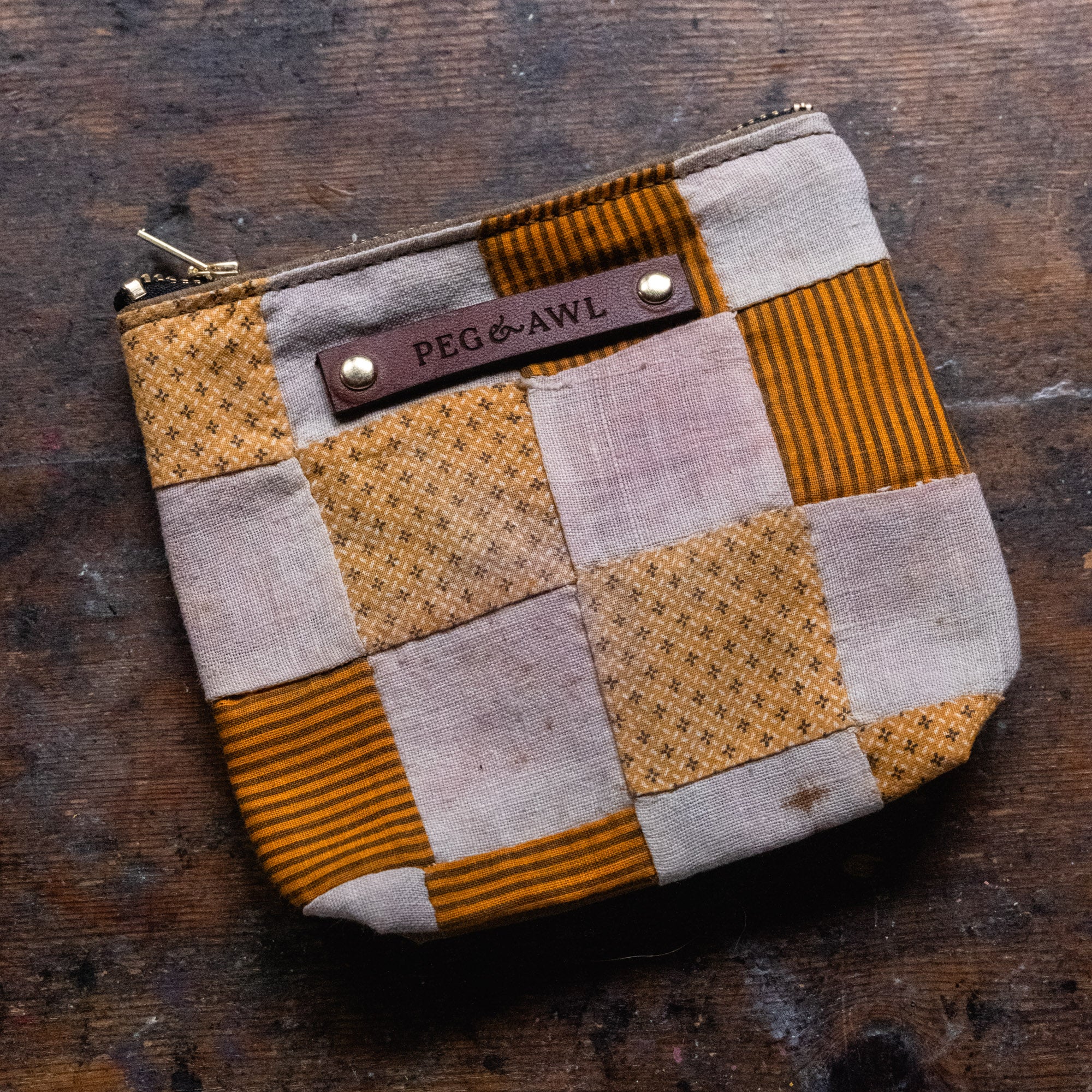 Pouch with Late 1800s Quilt Block: Regina