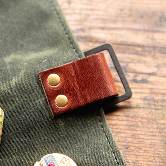 【Peg & Awl】The Sendak Artist Roll (Moss) The Sendak Artist Roll in Small Batch Colors – Peg and Awl