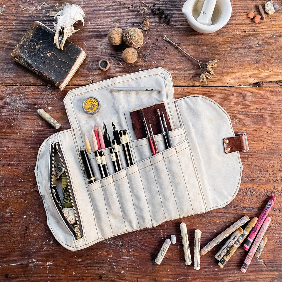 Roll up pencil case in waxed canvas, roll up paint brush holder