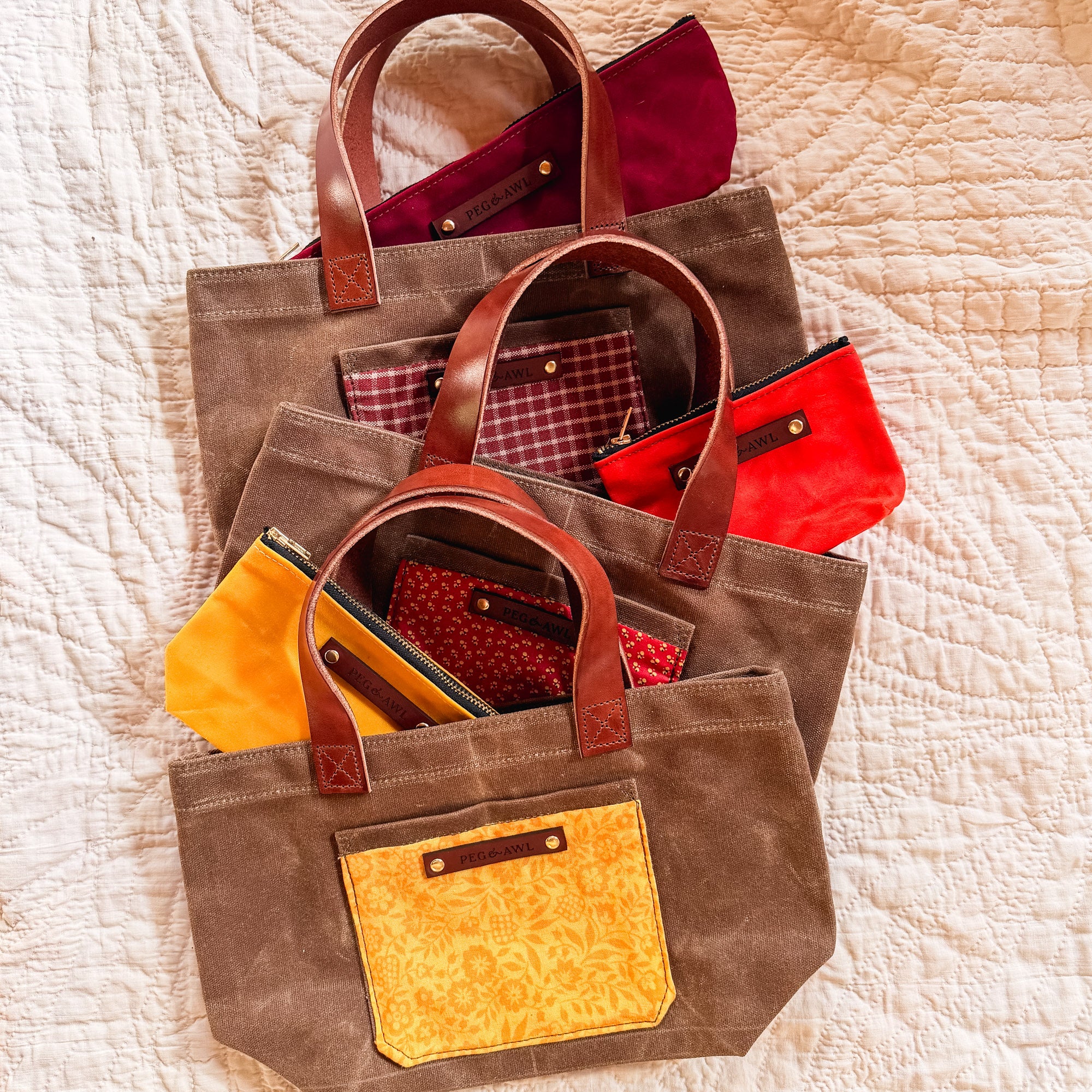 Pipit Tote with Mid-Century Feedsack: Sheila