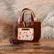 Pipit Tote in Sumac: Fox and Hound