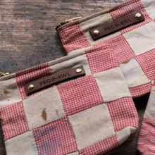 Pouch with Late 1800s Quilt Block: Yago