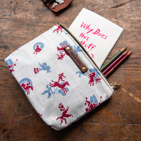 Keeper Pouch with Mid-Century Feedsack: Eveline