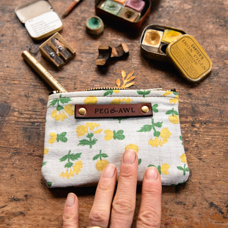 Spender Pouch with Mid-1900s Feedsack: Sabine