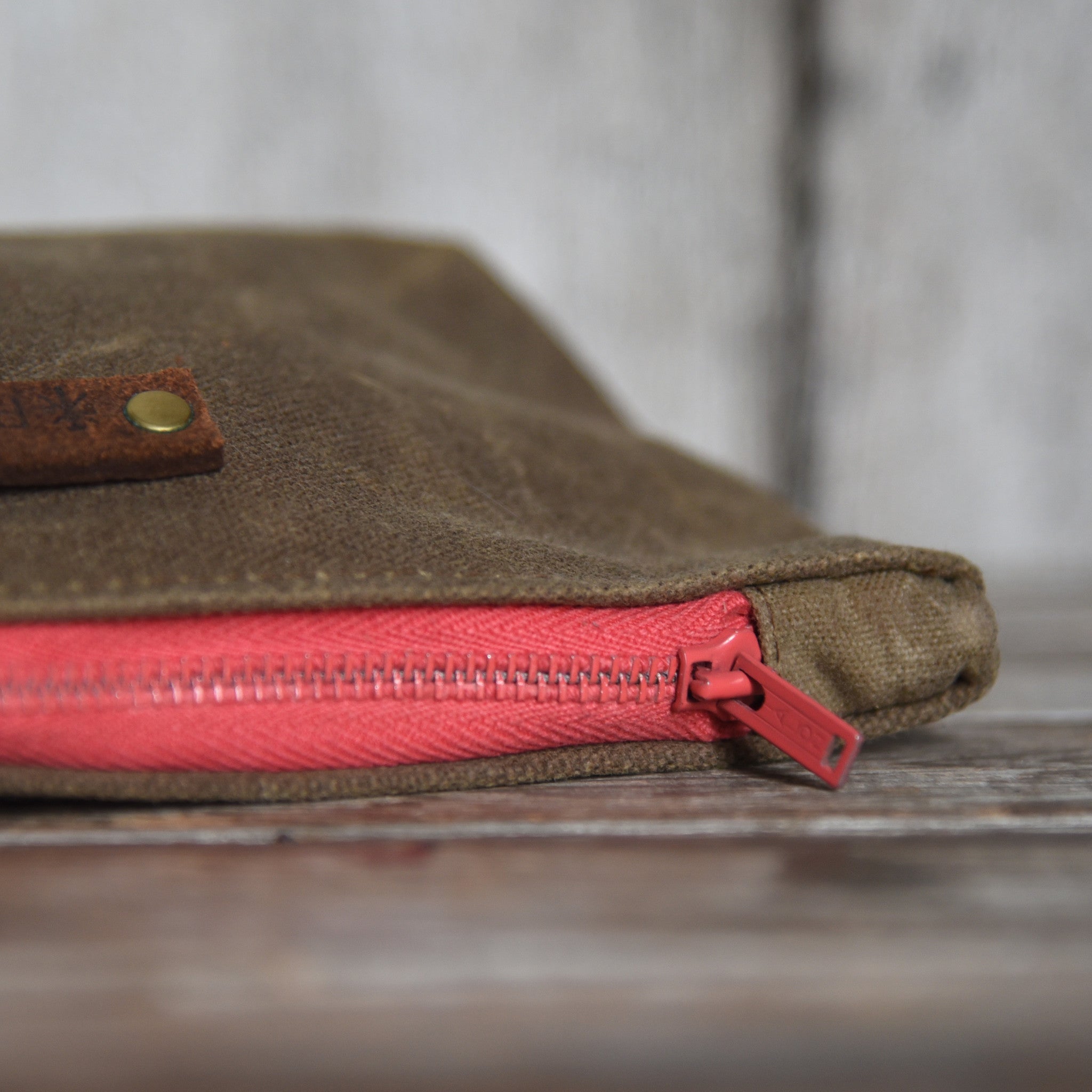 The Bloom Essentials Pouch – Small Batch