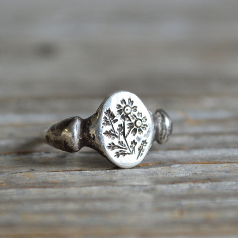 Fever Few Botanical Ring