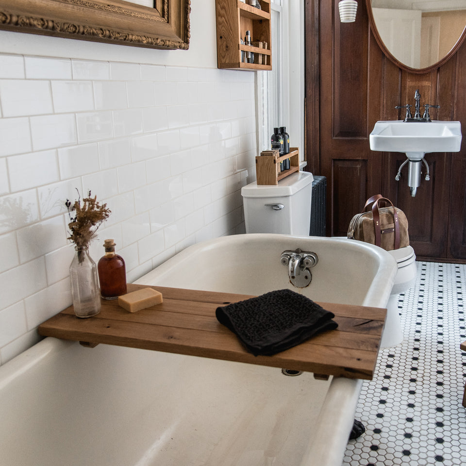 Oak Bath Caddy, Bath Tray With Wine Glass, Towel and Phone Holders, Wood  Bath Decor 
