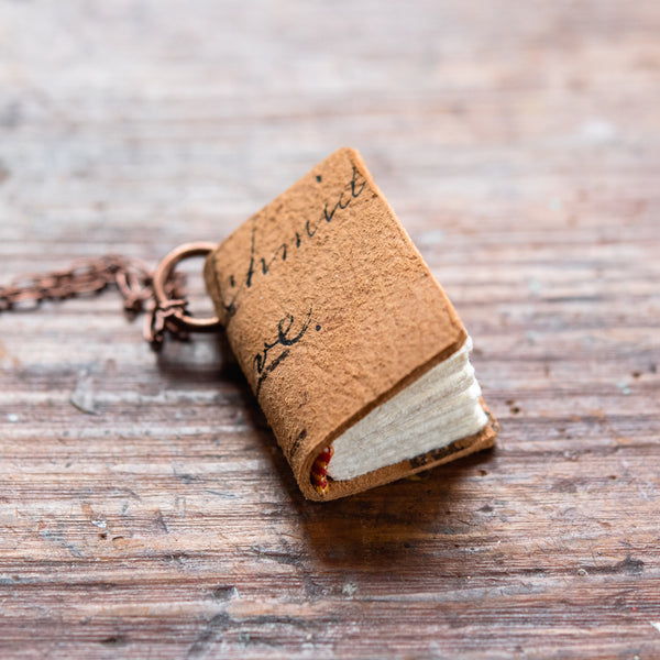 Barbara 1907 Large Book Necklace: No. 11