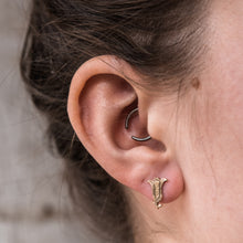Foundlings Earrings: Terran (Flower)