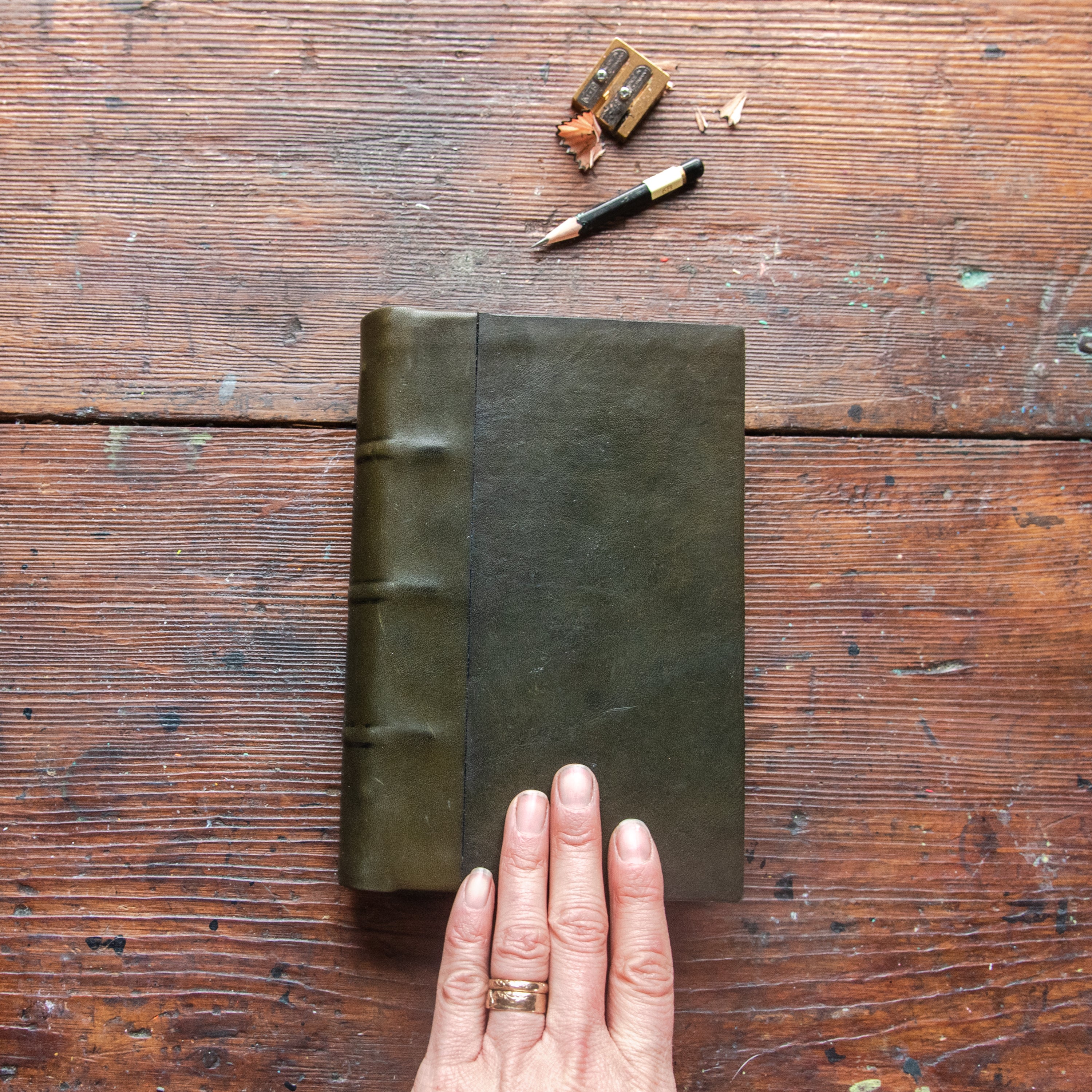 Carson Hand-Bound Leather Tome (Green)