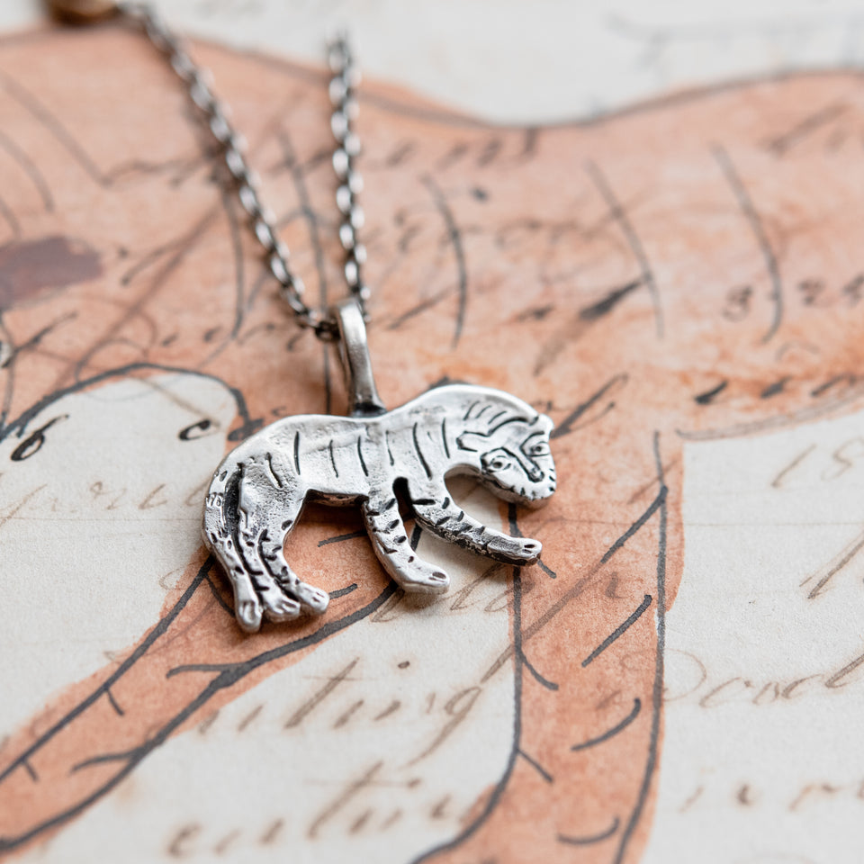 Foundlings Necklace: Juniper (Tiger)