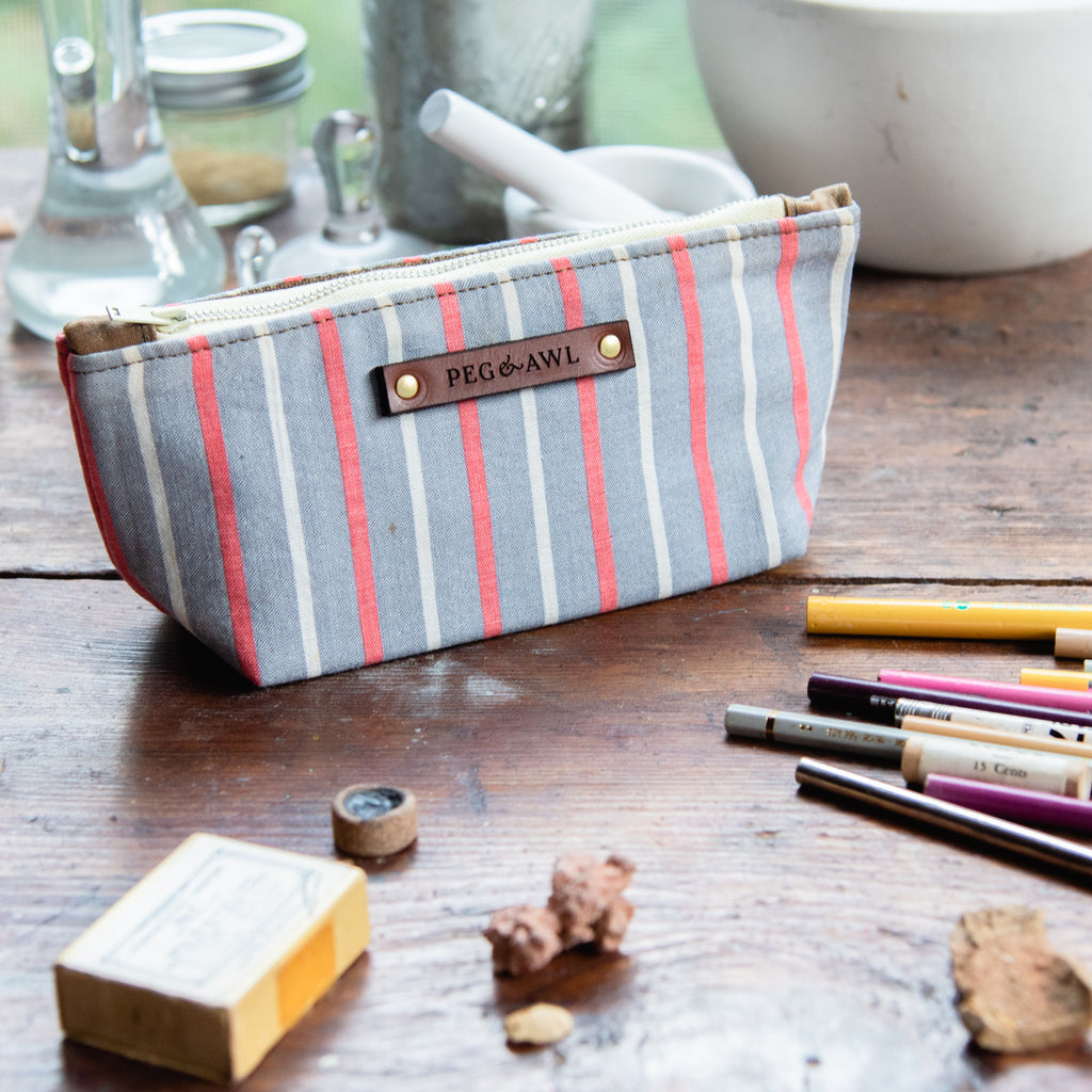 Essentials Pouch with Antique Shirting Stella