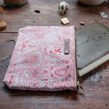 Maker Pouch with 1940s Feedsack: Ren