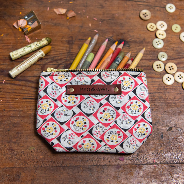 Saver Pouch with 1930s Textile: Noa