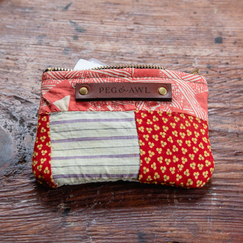 Spender Pouch with Late 1800s Quilt: Amelia No. 1