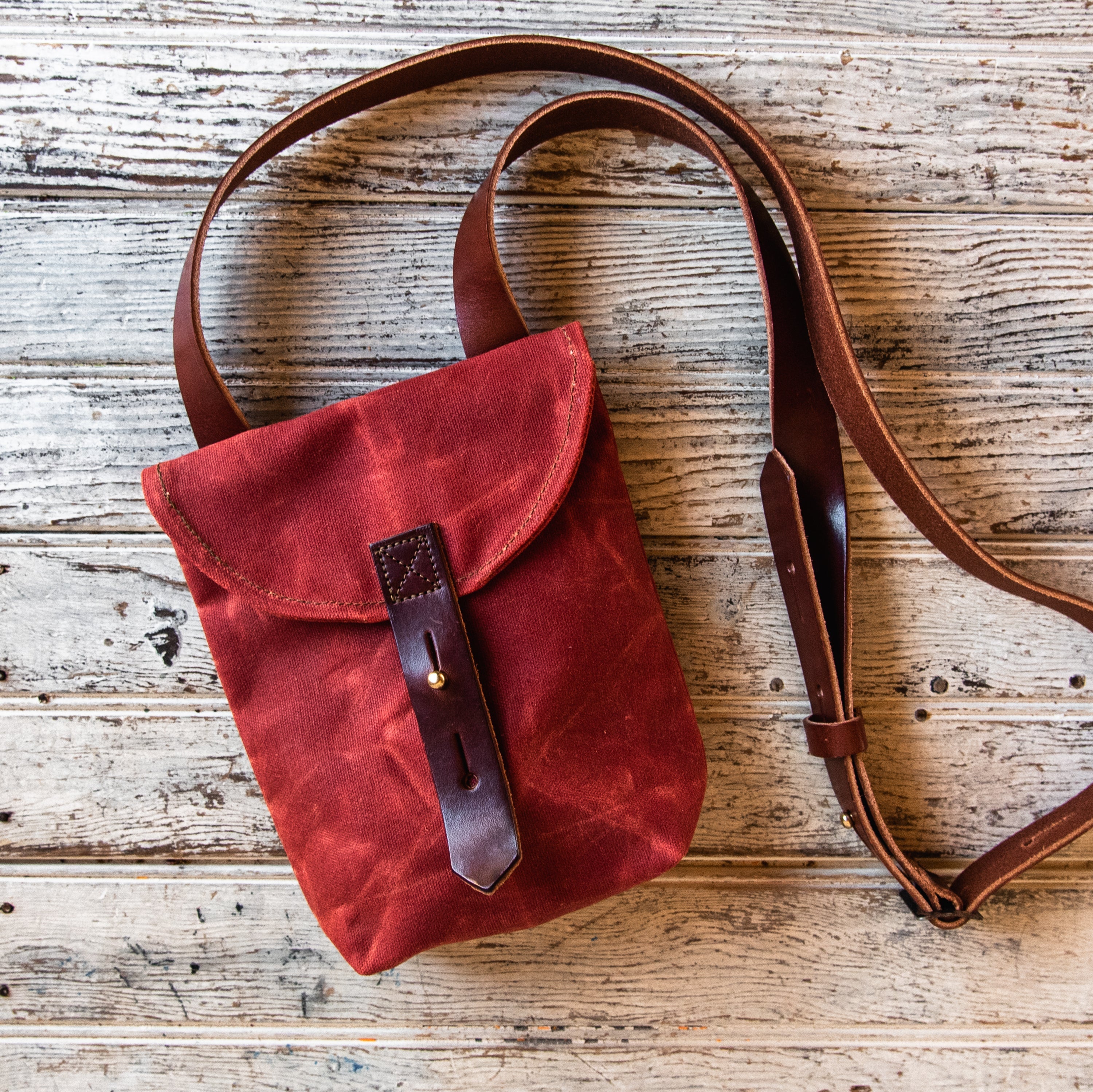 Autumn Colors: The Small Hunter Satchel