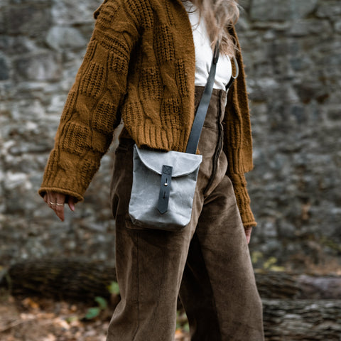 Autumn Colors: The Small Hunter Satchel