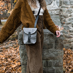 Autumn Colors: The Small Hunter Satchel