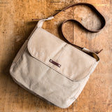 The Large Finch Satchel