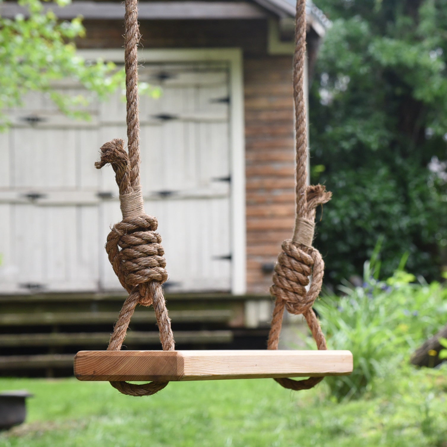 Olde-Fashioned Tree Swing  Wooden Outdoor Rope Swing – Peg and Awl
